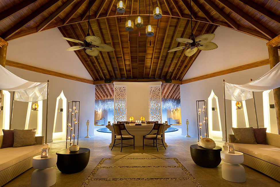 Отель Dusit Thani Maldives